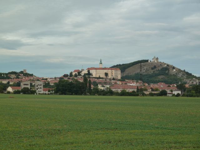 Mikulov-from-distance-2-s
